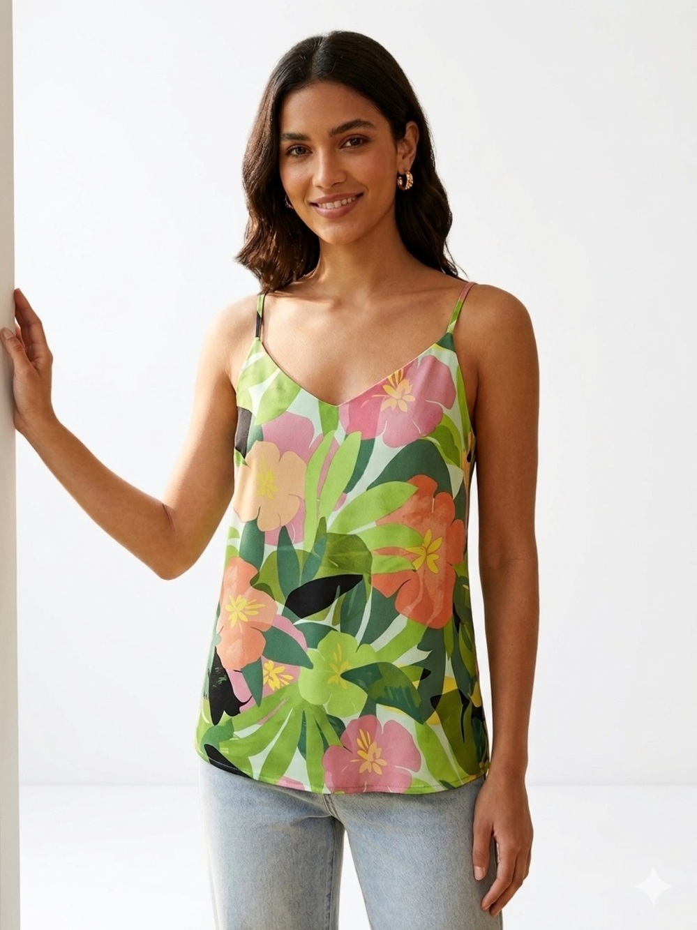 🌺 Elliane Rose Tropical Floral V-Neck Cami Tank Top – Size M